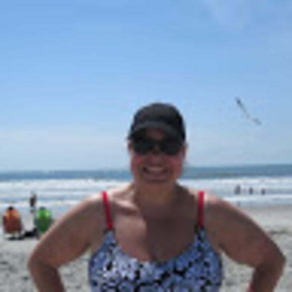 Meet your Posher, Christine - Picture 1 of 1